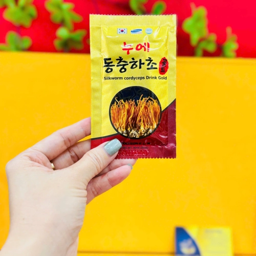 NƯỚC ĐÔNG TRÙNG HẠ THẢO HỘP GỖ VÀNG CAO CẤP GOLD POCHEON HÀN QUỐC