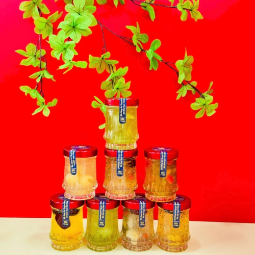 SET 8 HŨ YẾN CHƯNG TƯƠI SIZE 100ML- 16GRAM YẾN TƯƠI