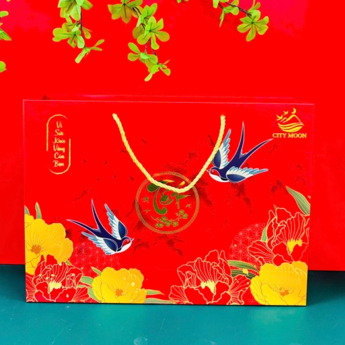 Hộp Quà Tinh Chế VIP Khuôn Lá Giữ Chân Hai Đầu Loại 100gram